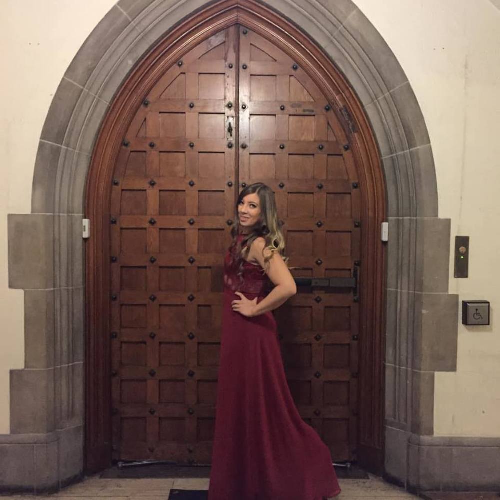 Meet your Posher, Kayla